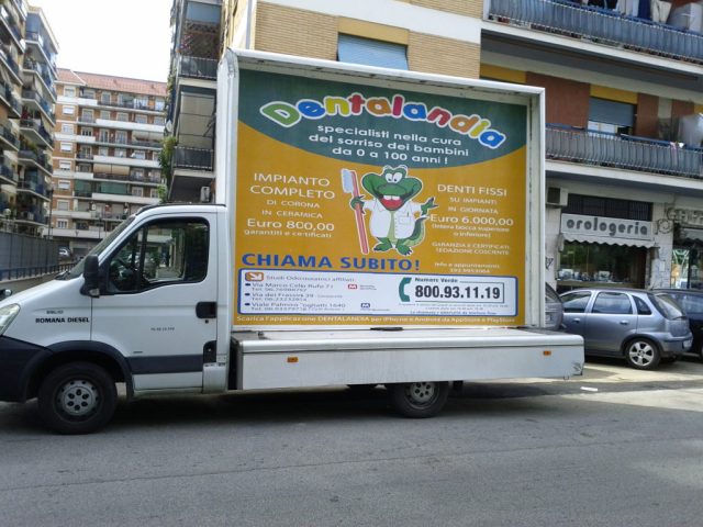 Vele pubblicitarie a Roma