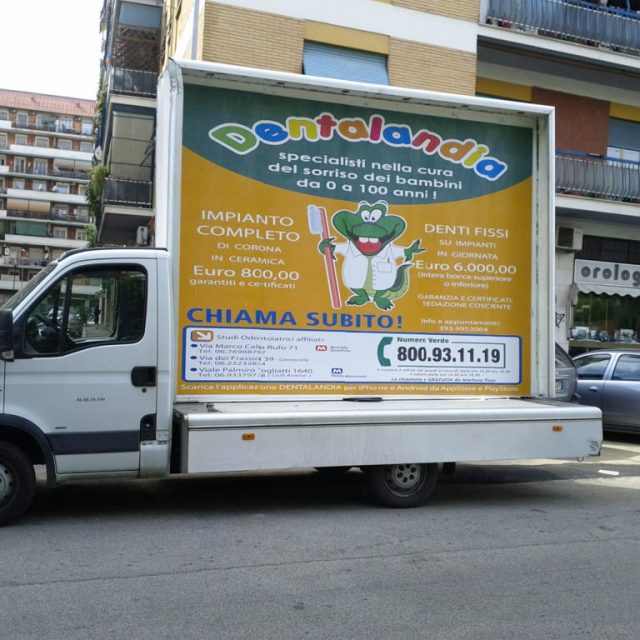 Vele pubblicitarie a Roma